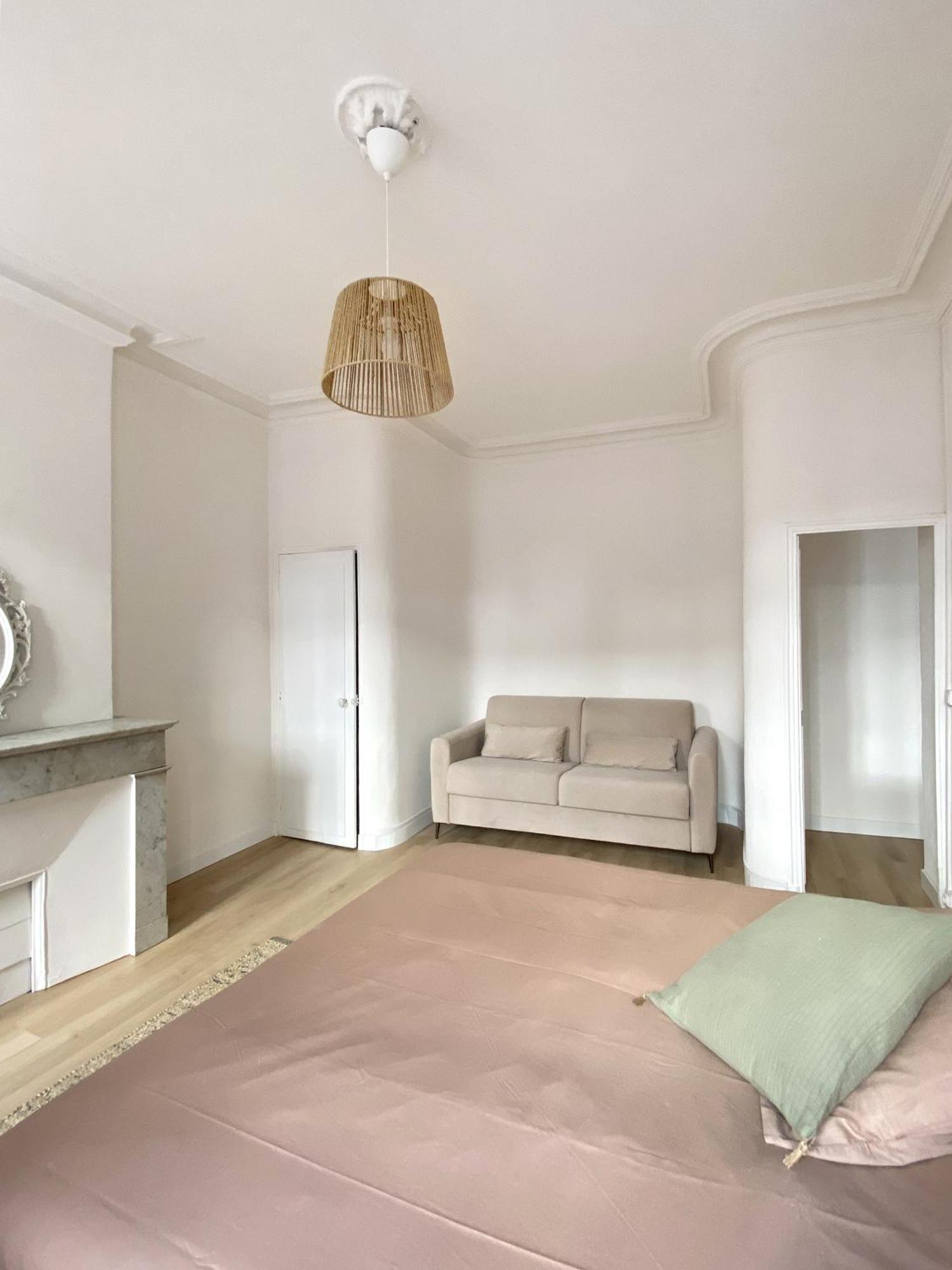 Cozy Flat Fully Renovated By Interior Designer Apartment Марсилия Екстериор снимка