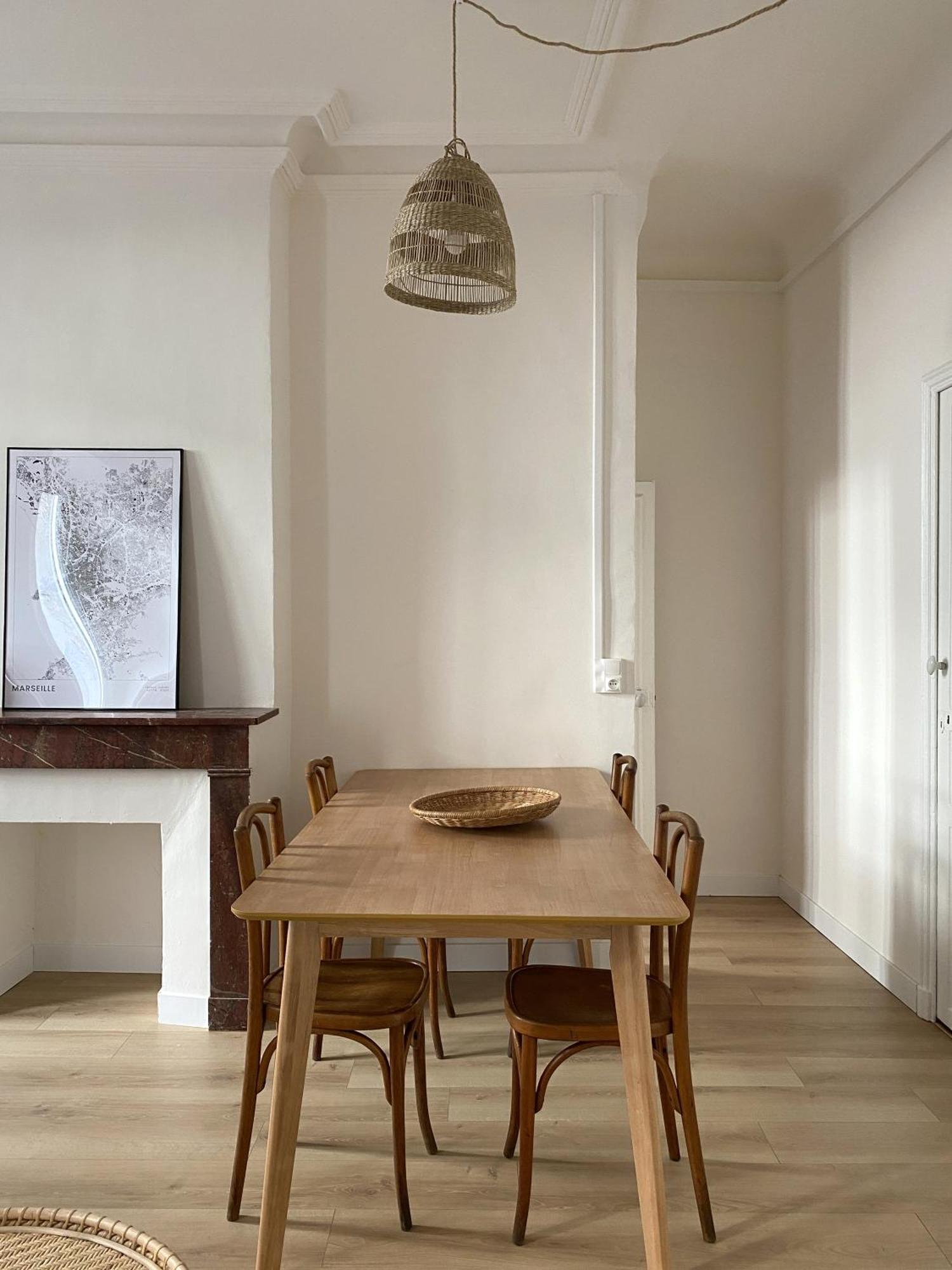 Cozy Flat Fully Renovated By Interior Designer Apartment Марсилия Екстериор снимка